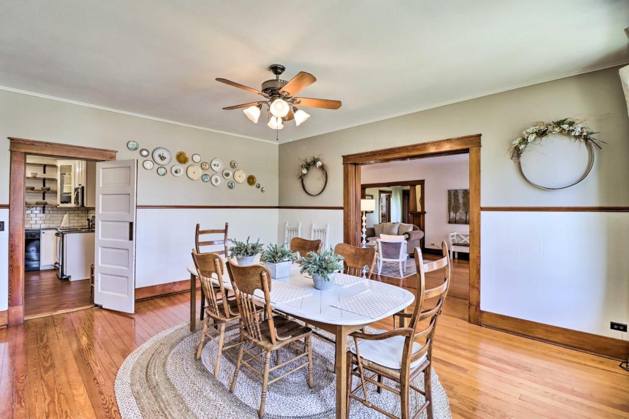 Historic Mountain Home Haven With Large Yard! Экстерьер фото