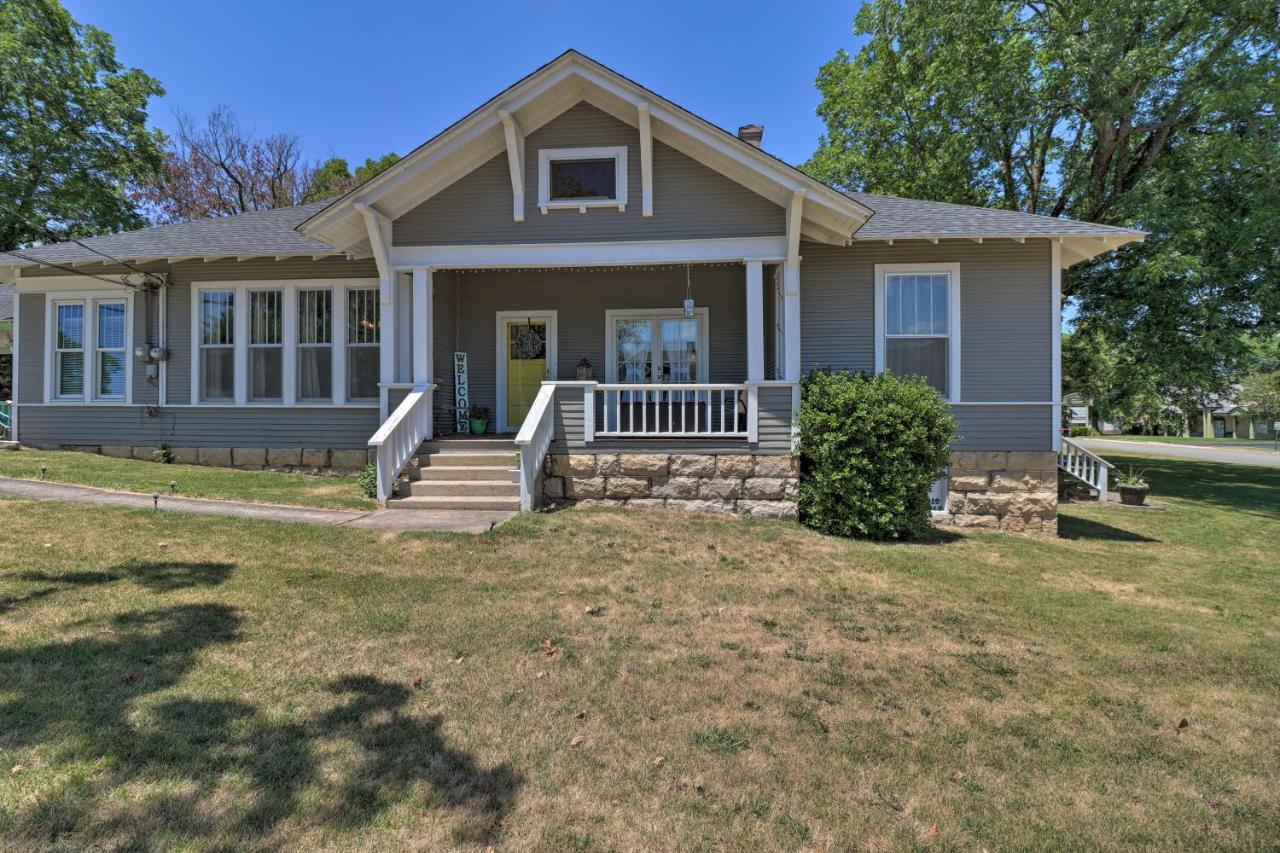 Historic Mountain Home Haven With Large Yard! Экстерьер фото
